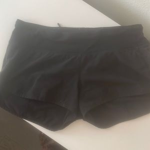 Lulu shorts size 6 black